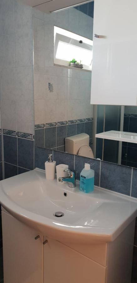 Ferienwohnung Apartman Antonio Makarska Exterior foto