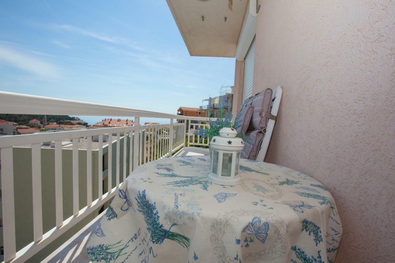 Ferienwohnung Apartman Antonio Makarska Exterior foto