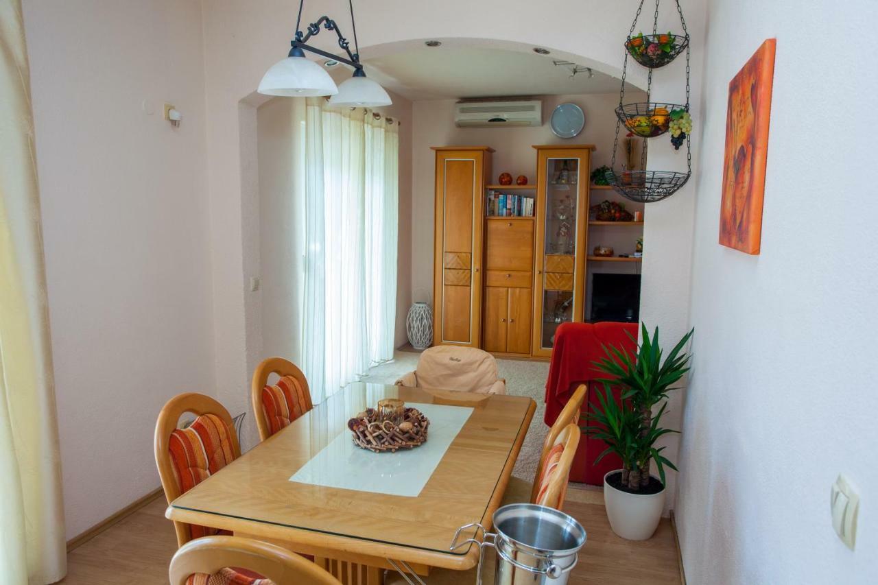 Ferienwohnung Apartman Antonio Makarska Exterior foto
